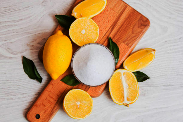 Anhydrous citric acid; the most widely used organic acid