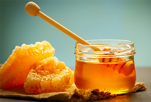 Dextrose Monohydrate in honey