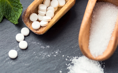 The difference between saccharin and sugar